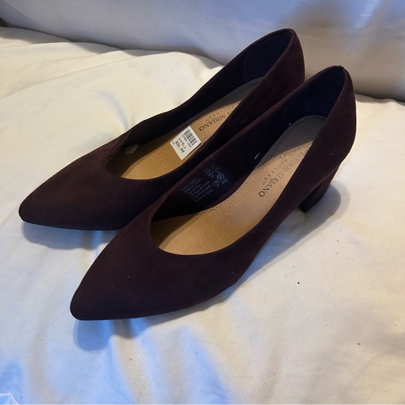 Christian Siriano Shoes - Christian Siriano Burgundy Block Heel Pumps Size 9.5 Office Evening Faux Suede